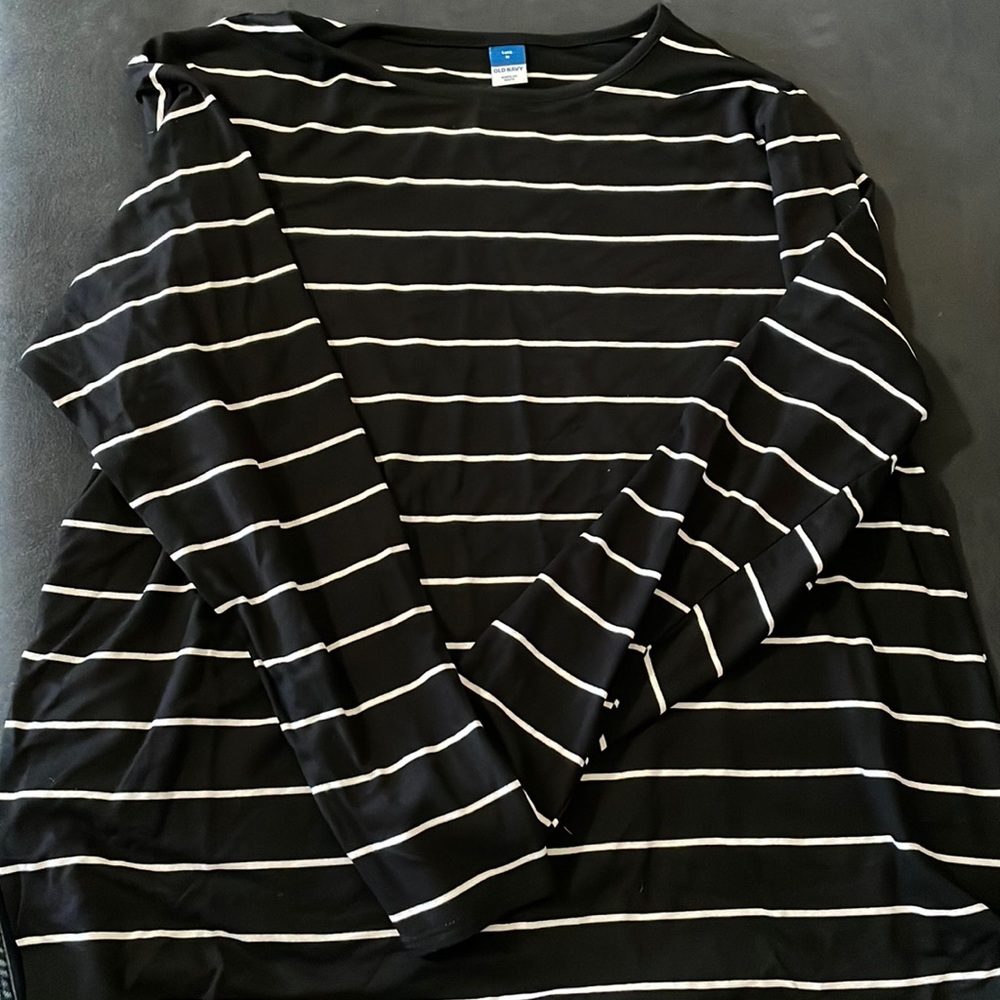 Old Navy Luxe Long Sleeve. NWOT